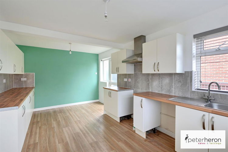 Kitchen/Diner - Picture 4 of 12