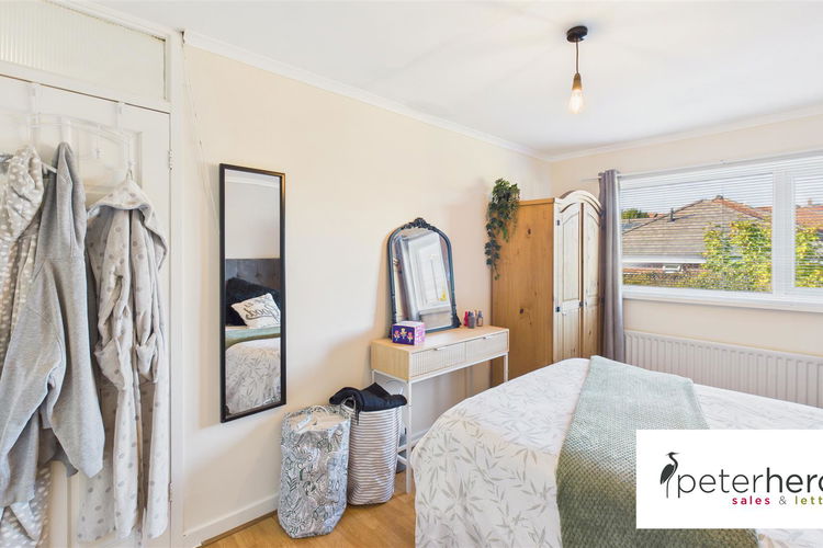 Bedroom 1 - Picture 14 of 23