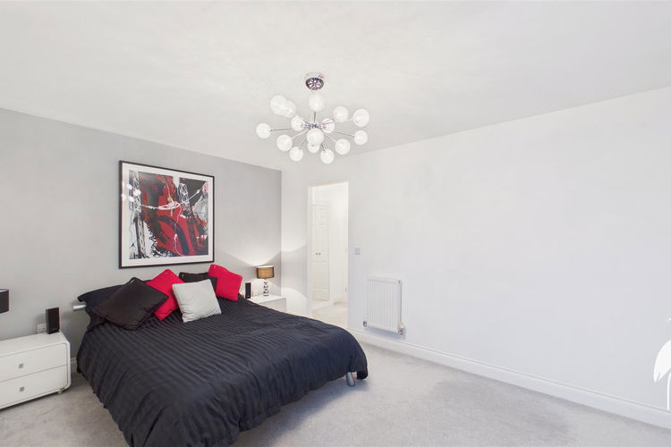 Bedroom One - Picture 10 of 19