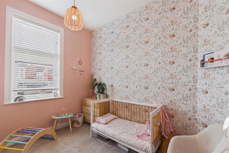 Bedroom 2 - Picture 13 of 20