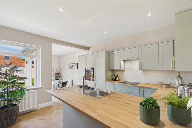 Open Plan Kitchen/Diner - Picture 4 of 24