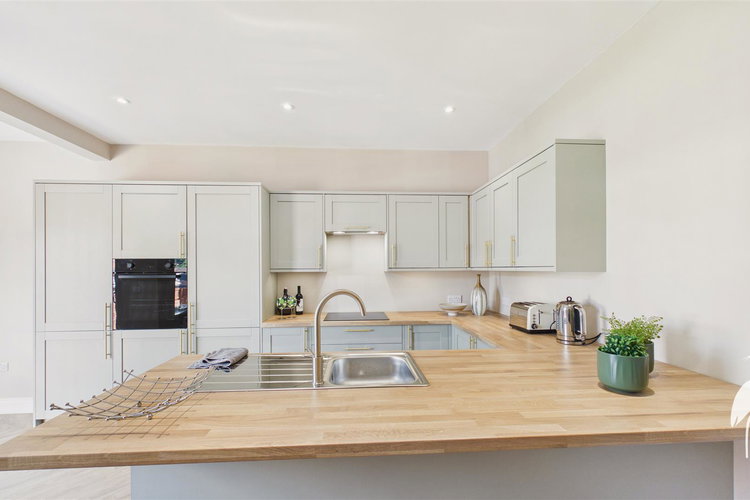 Open Plan Kitchen/Diner - Picture 6 of 24