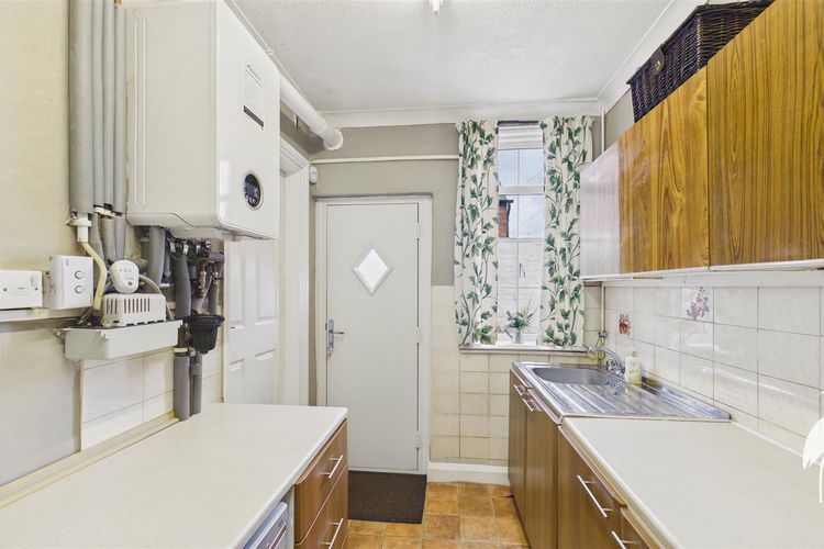 Utility - Picture 11 of 26