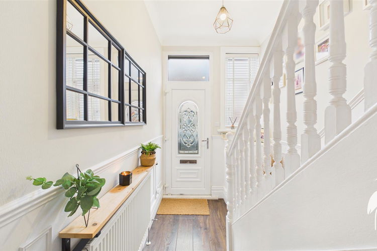 Reception Hall - Picture 12 of 24