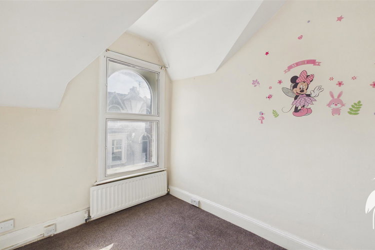 Bedroom 3 - Picture 9 of 14