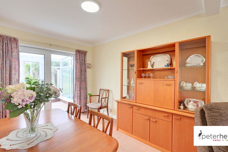 Dining Room - Picture 6 of 26