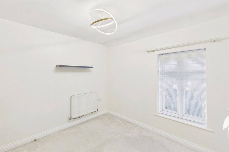 Bedroom 2 - Picture 12 of 14