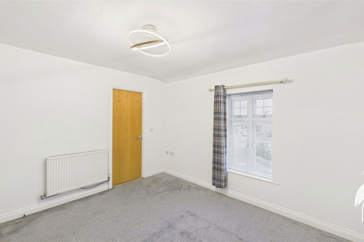 Bedroom 1 - Picture 9 of 14