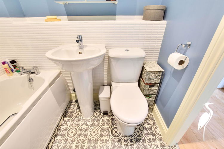 Bathroom - Picture 15 of 18