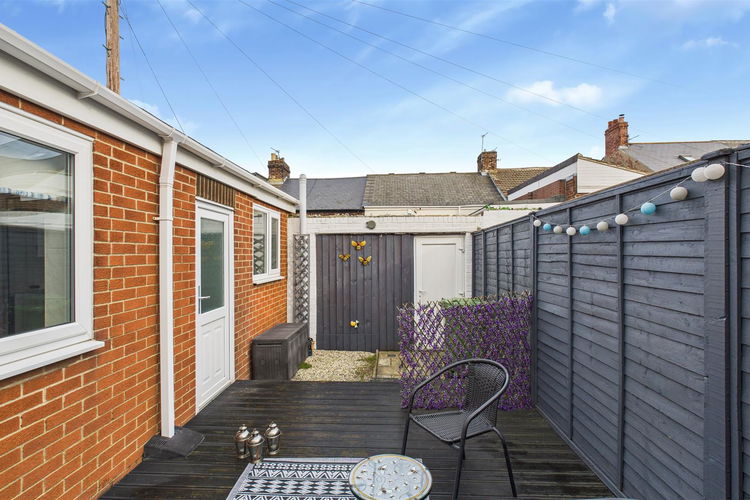 Outside - Picture 23 of 24