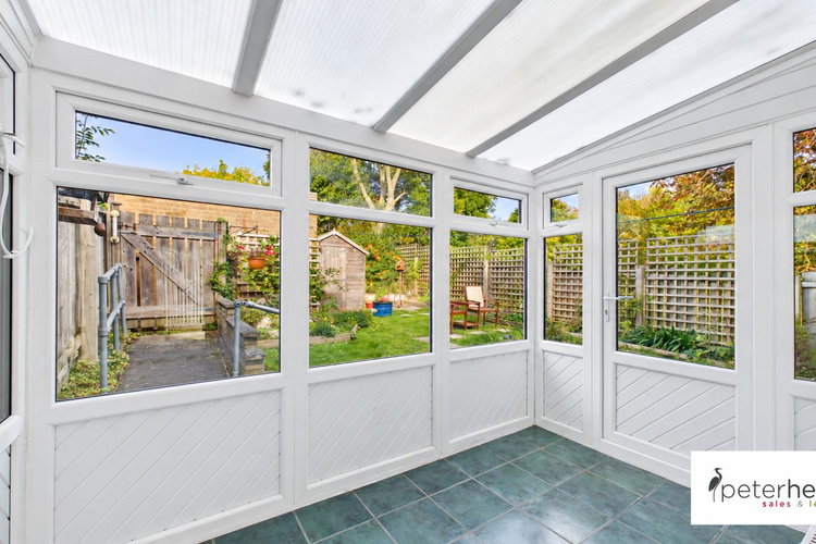 Conservatory - Picture 7 of 16