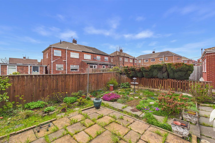 Outside - Picture 19 of 20