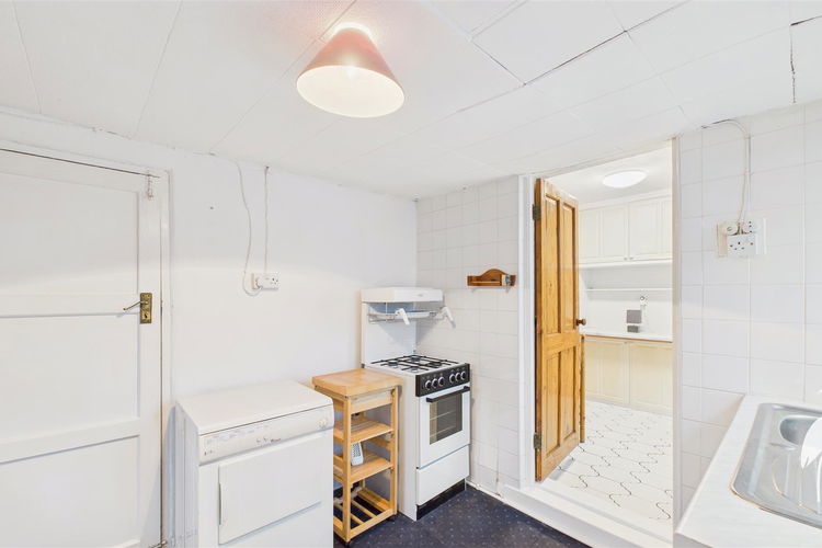 Utility - Picture 12 of 29