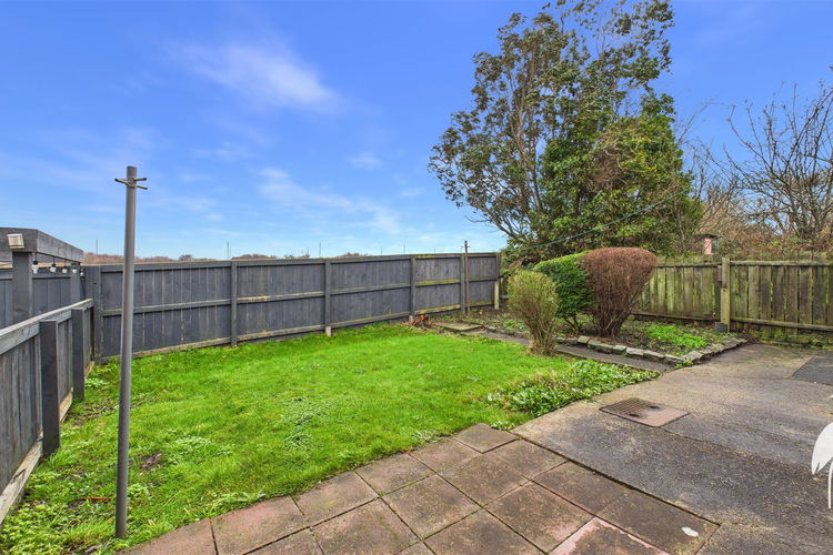 Outside - Picture 28 of 29