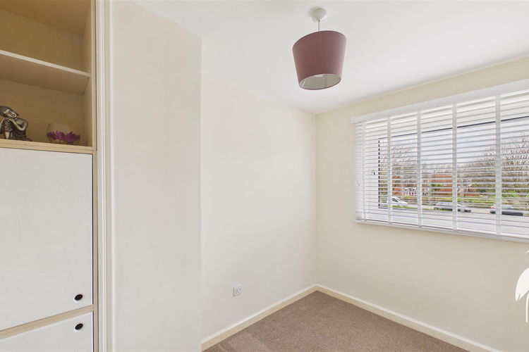 Bedroom 3 - Picture 15 of 21