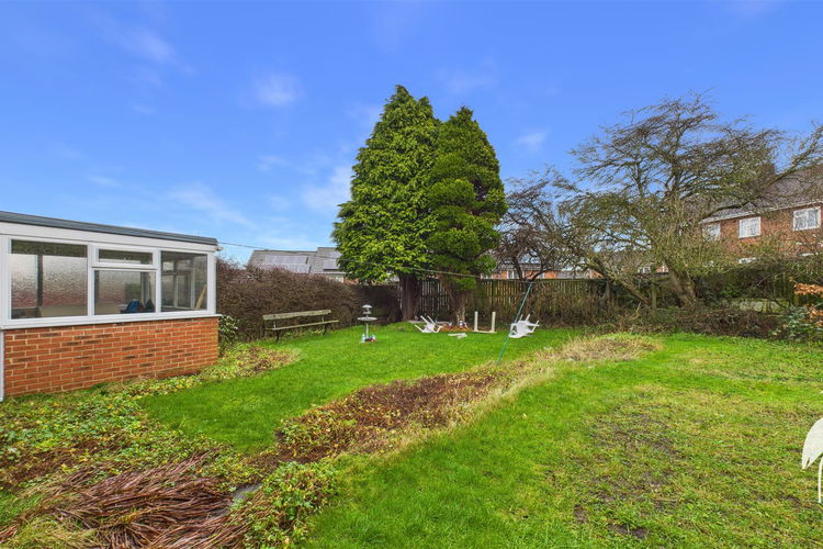 Outside - Picture 18 of 19