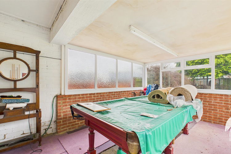 Sun Room - Picture 6 of 19