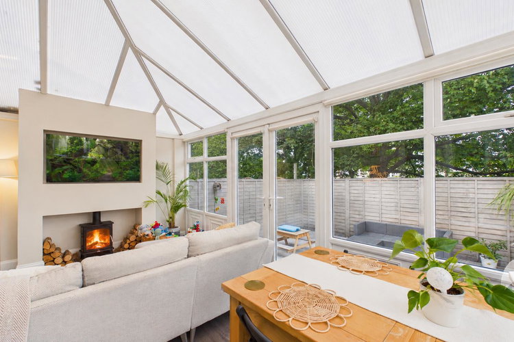 Conservatory - Picture 12 of 36