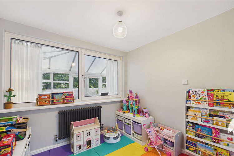 Dining Room/Playroom - Picture 5 of 36
