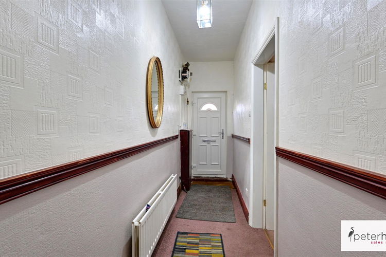 Entrance Hall - Picture 8 of 13
