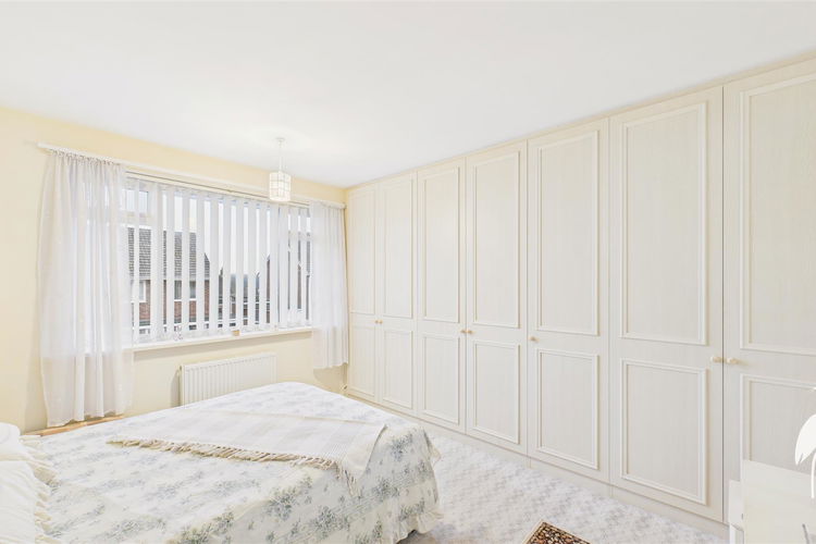 Bedroom 1 - Picture 11 of 23