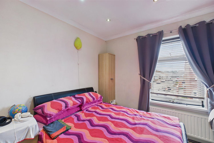 Bedroom 1 - Picture 15 of 22