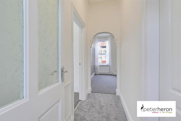 Hallway - Picture 8 of 16