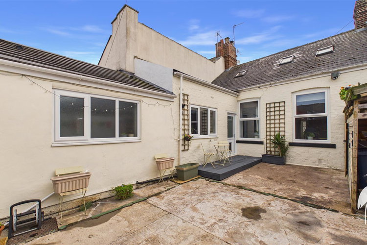 Outside - Picture 27 of 27