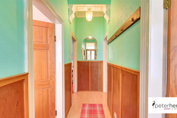 Reception Hall - Picture 10 of 19