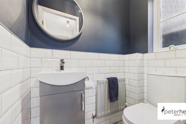 Ground Floor WC - Picture 12 of 26