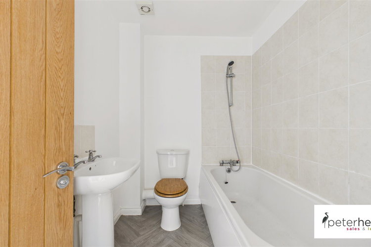 Bathroom - Picture 20 of 24