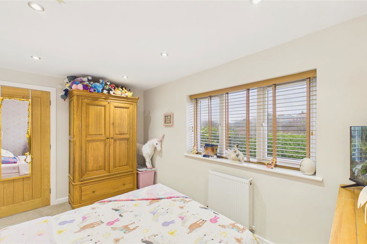 Bedroom 2 - Picture 28 of 35