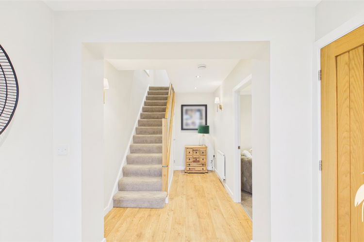 Reception Hall - Picture 8 of 35