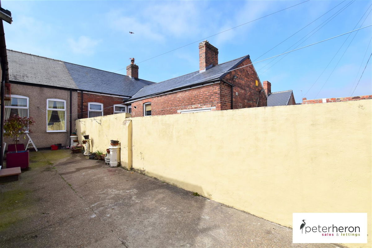 Roxburgh Street, Sunderland, Tyne & Wear, SR6 9RP £89,950 from Peter