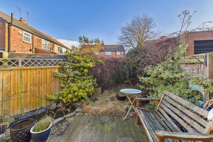 Outside - Picture 24 of 24