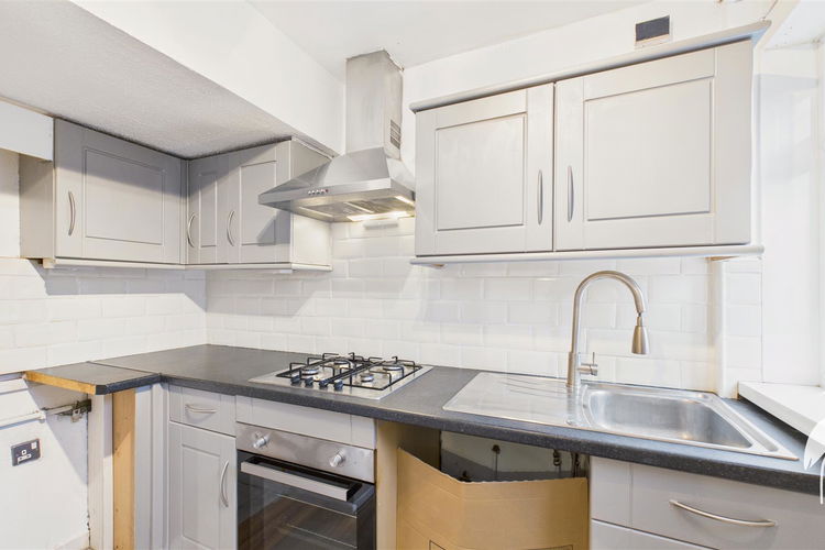 Breakfasting Kitchen - Picture 6 of 16