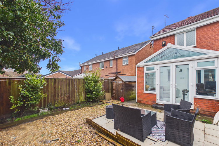 Outside - Picture 21 of 21