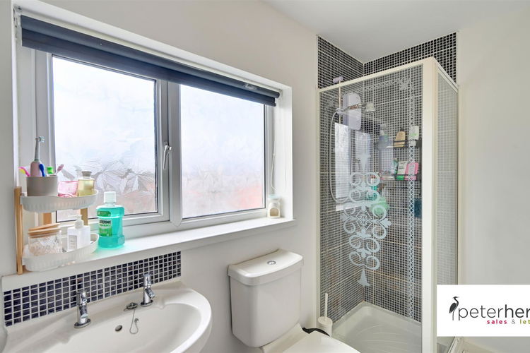 Bathroom - Picture 21 of 26