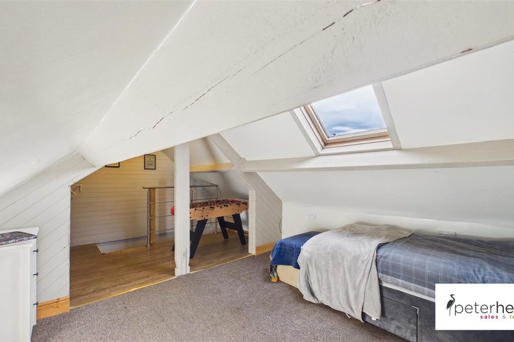 Loft space - Picture 22 of 30