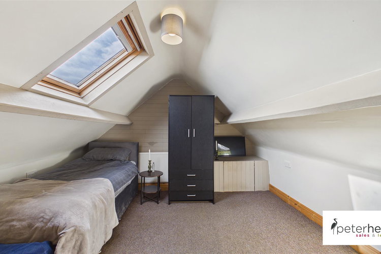 Loft space - Picture 23 of 30