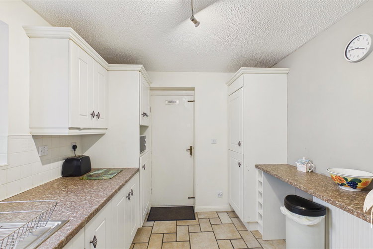 Kitchen - Picture 12 of 25