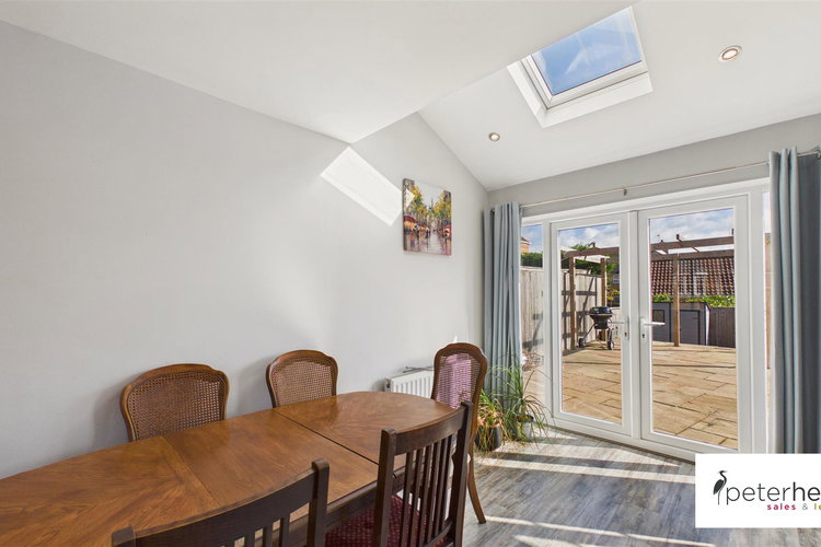 Dining Room - Picture 12 of 37