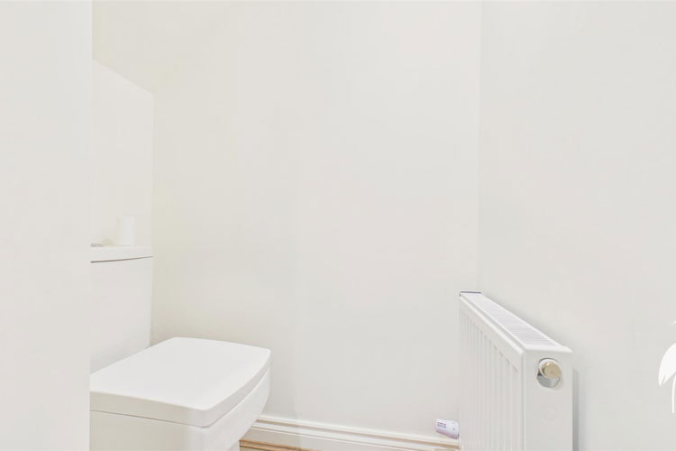 Cloakroom/WC - Picture 11 of 23