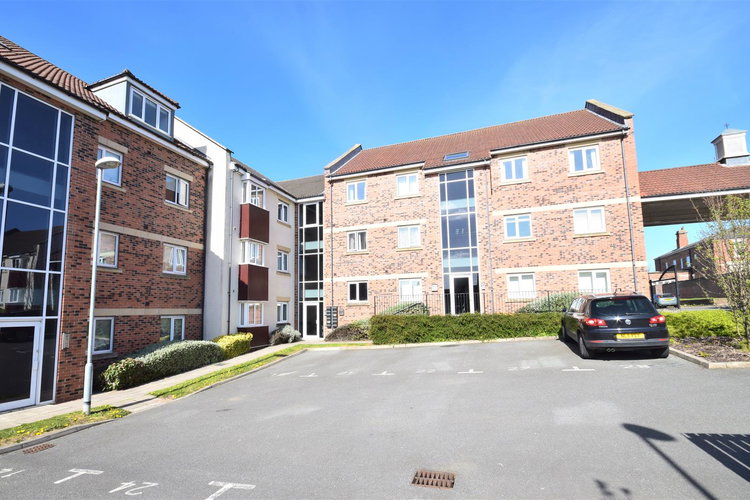 Ford Lodge, Sunderland, Tyne and Wear, SR4 0QF £79,950 from Peter Heron