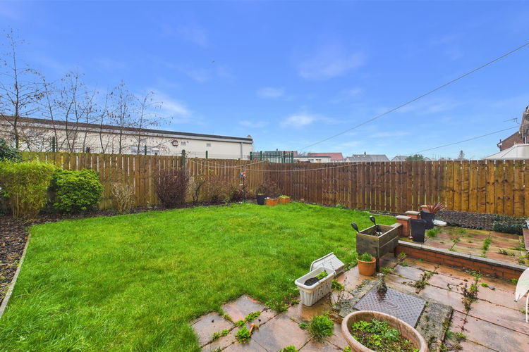 Outside - Picture 23 of 23