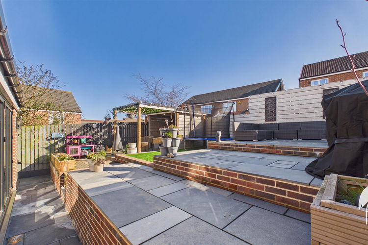 Outside - Picture 32 of 36