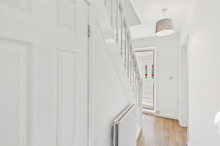 Hallway - Picture 8 of 19