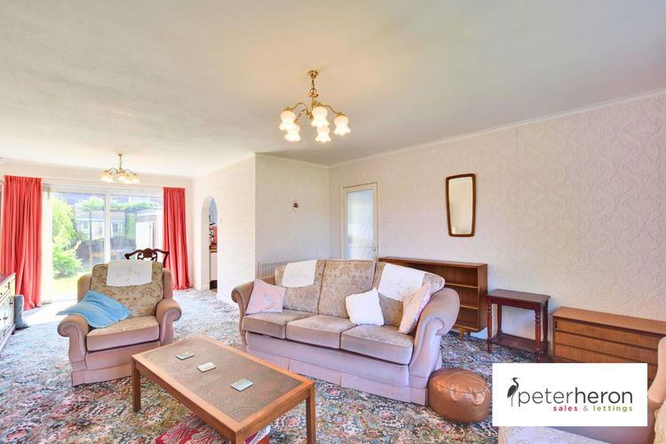 Open plan Lounge and Diner - Picture 3 of 25