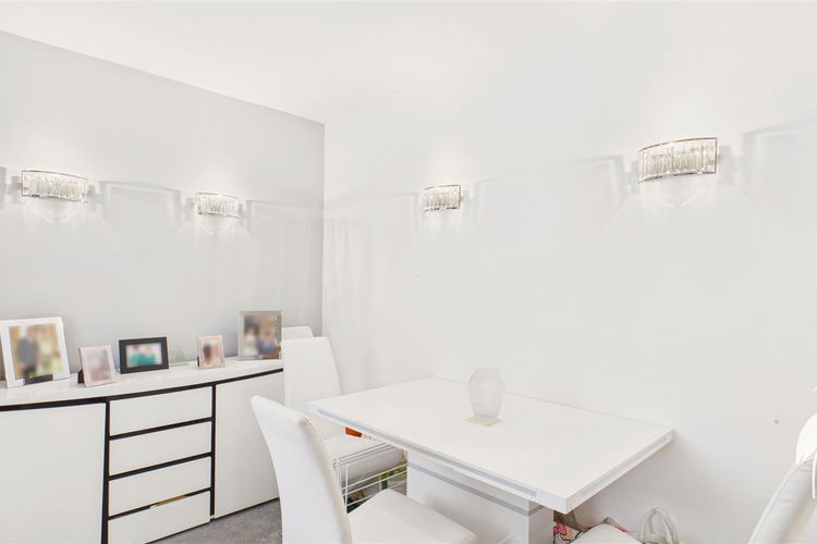 Bedroom 3 - Picture 12 of 21