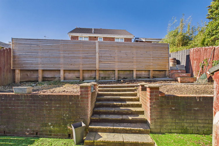 Outside - Picture 29 of 29